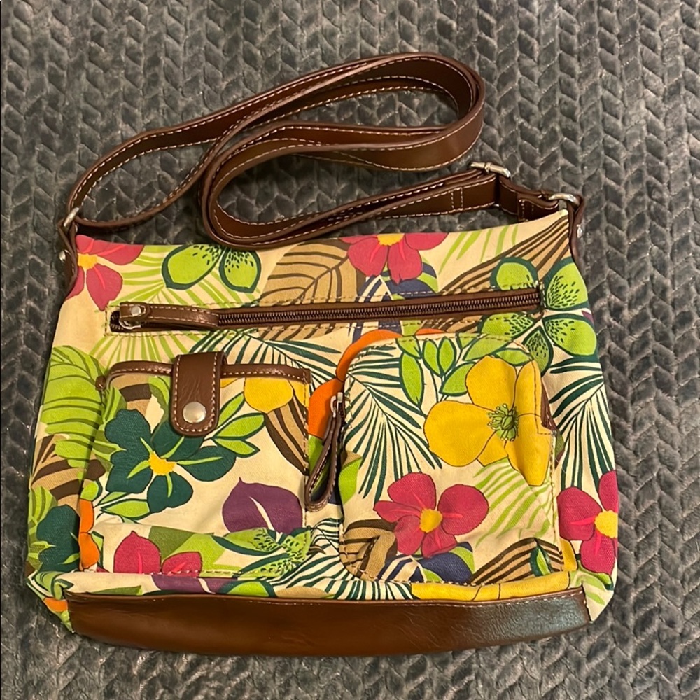 Relic Shoulder/Crossbody Purse with Tropical Design